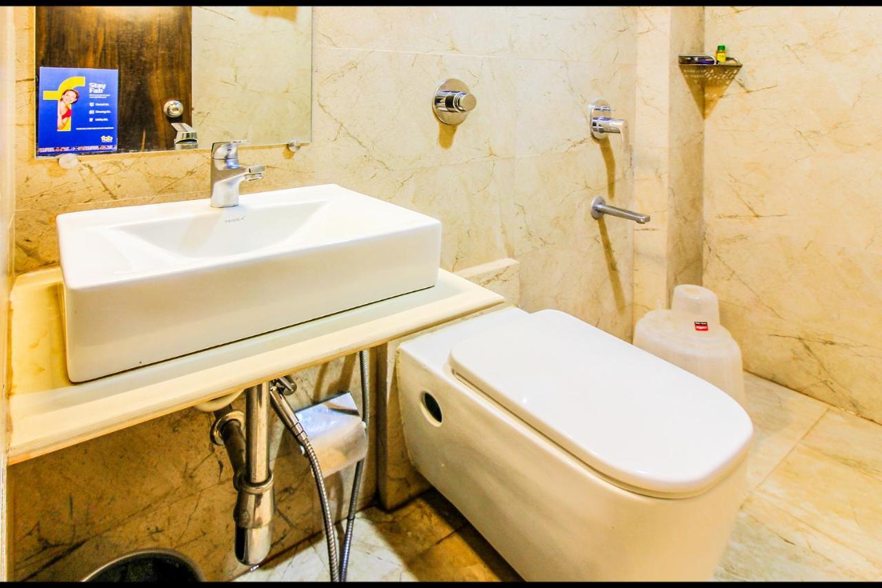 Fabhotel Plus Embassy Park Мумбаи Экстерьер фото