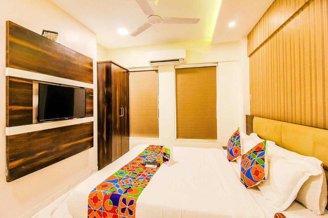 Fabhotel Plus Embassy Park Мумбаи Экстерьер фото